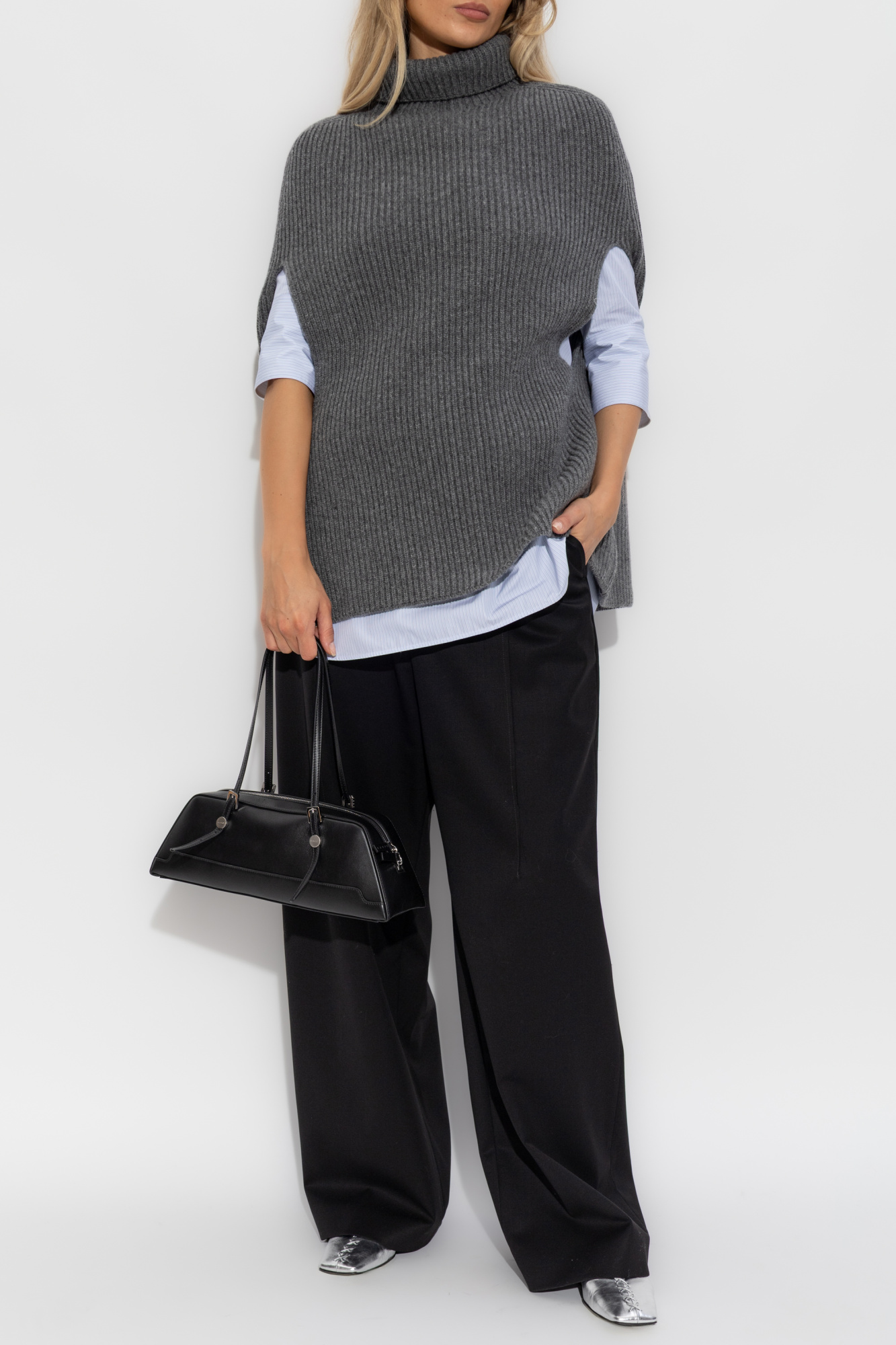 〓JIL SANDER〓 グレージュVネック リボンOPENアームWOOLニット 〓JIL SANDER〓 グレージュVネック リボンOPENアームWOOLニット